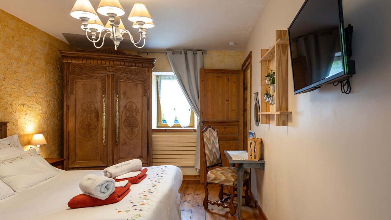 Photo of Bedroom in Lannion