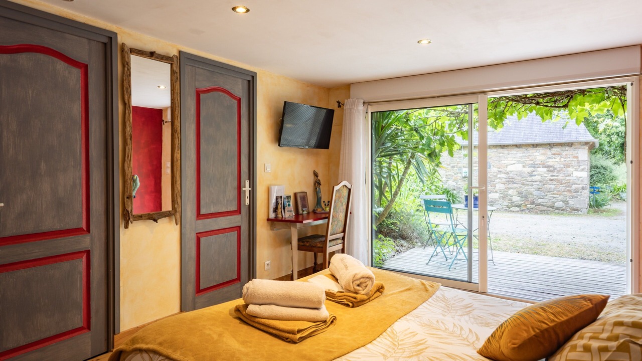 Photo of Bedroom in Lannion