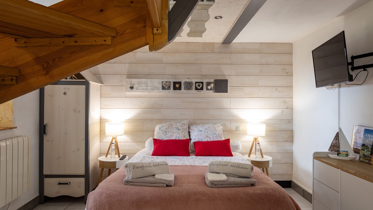 Photo of Bedroom in Lannion
