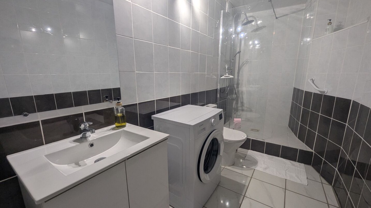 Photo of Bathroom in Gudmont