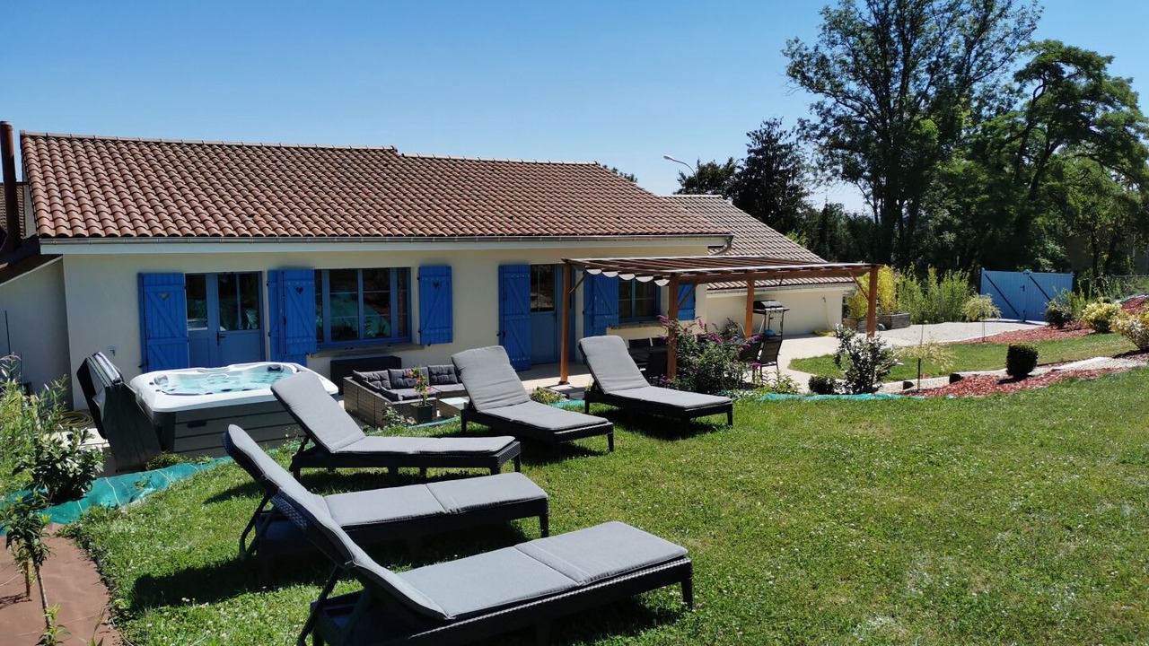 Photo of Outdoor in Colombey-les-deux-Eglises