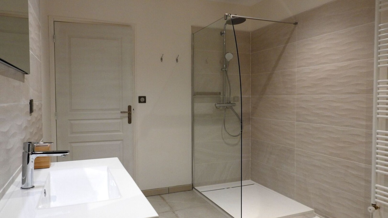 Photo of Bathroom in Colombey-les-deux-Eglises