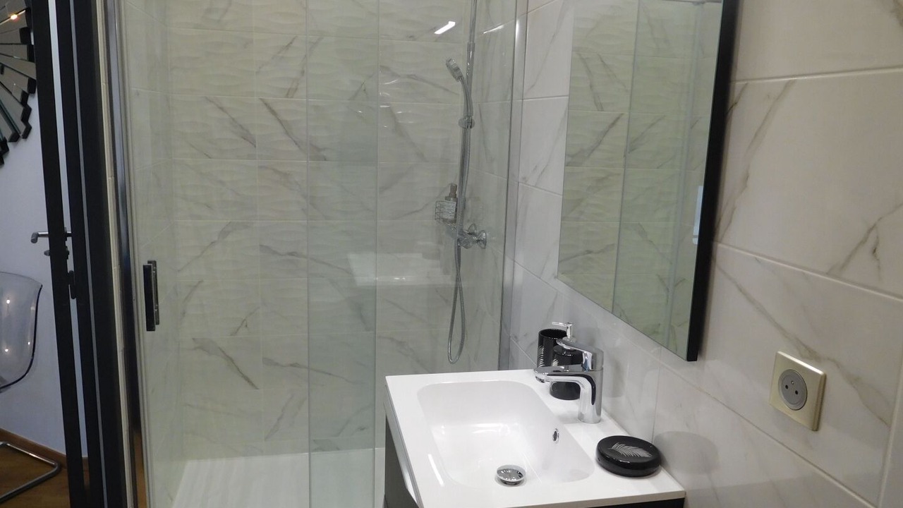 Photo of Bathroom in Colombey-les-deux-Eglises