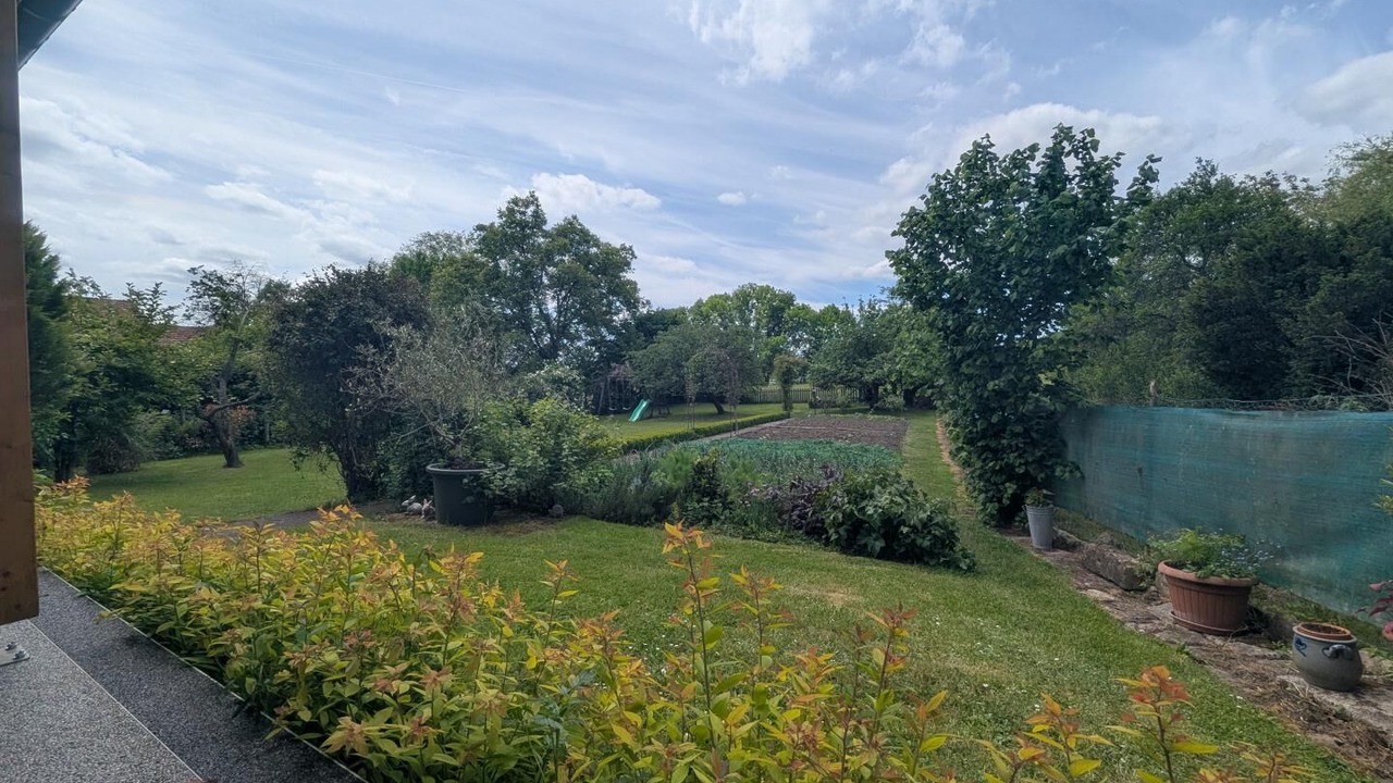 Photo of Outdoor in Saint-Blin