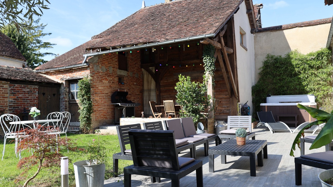 Photo of Outdoor in Mont-Saint-Sulpice