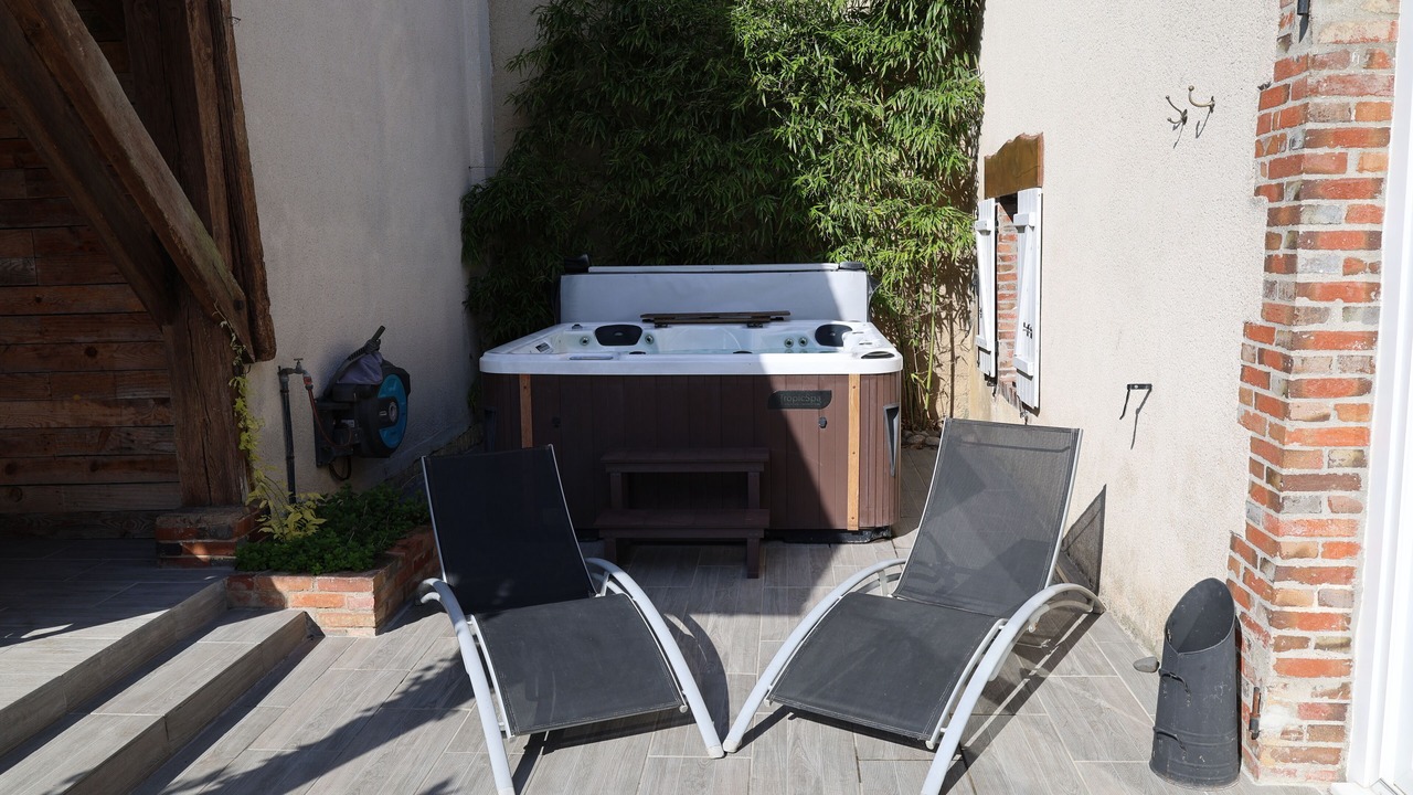 Photo of Patio Balcony in Mont-Saint-Sulpice