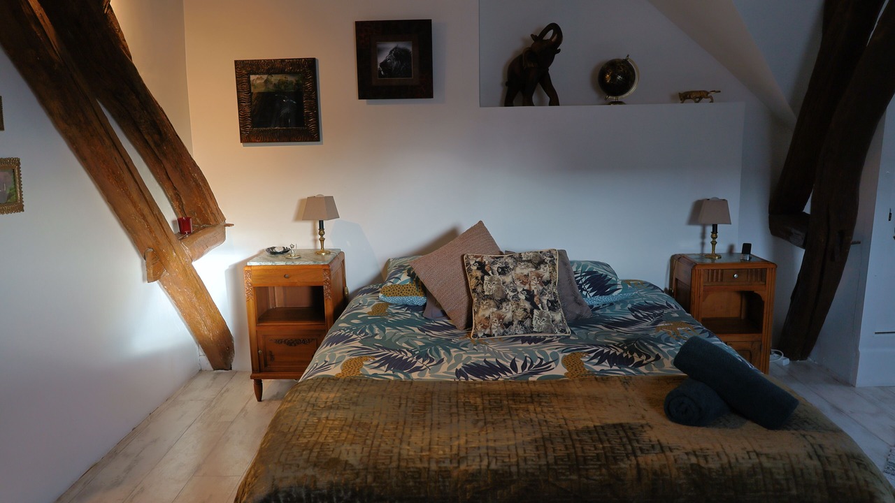 Photo of Bedroom in Mont-Saint-Sulpice