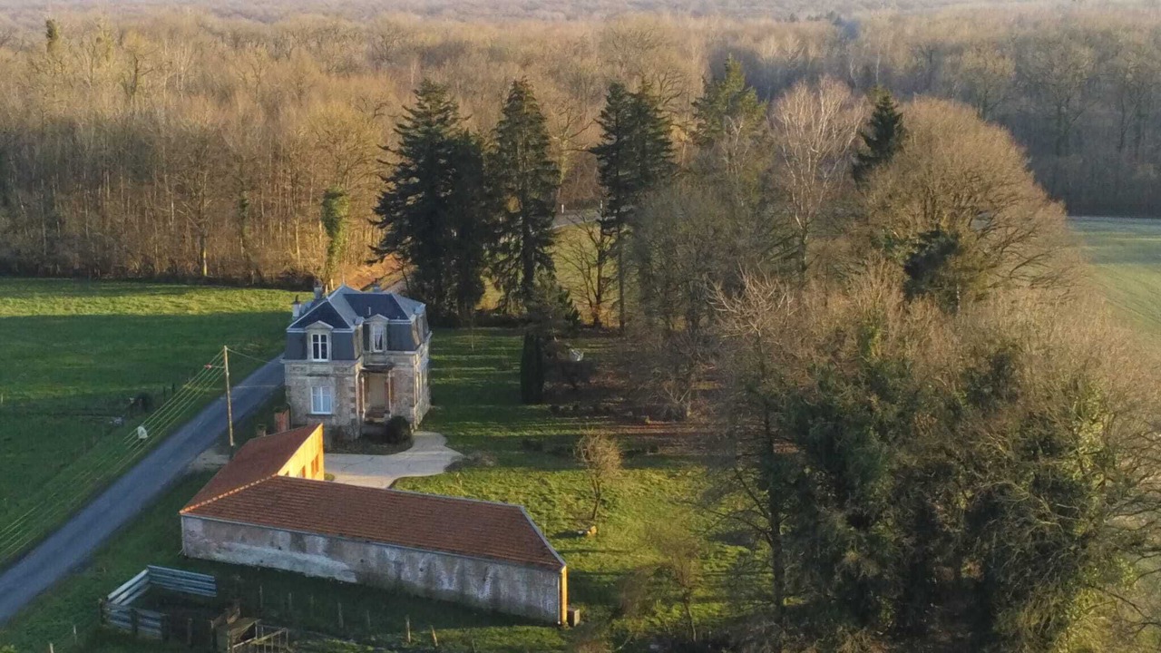 Photo of Outdoor in La Neuville-aux-Bois