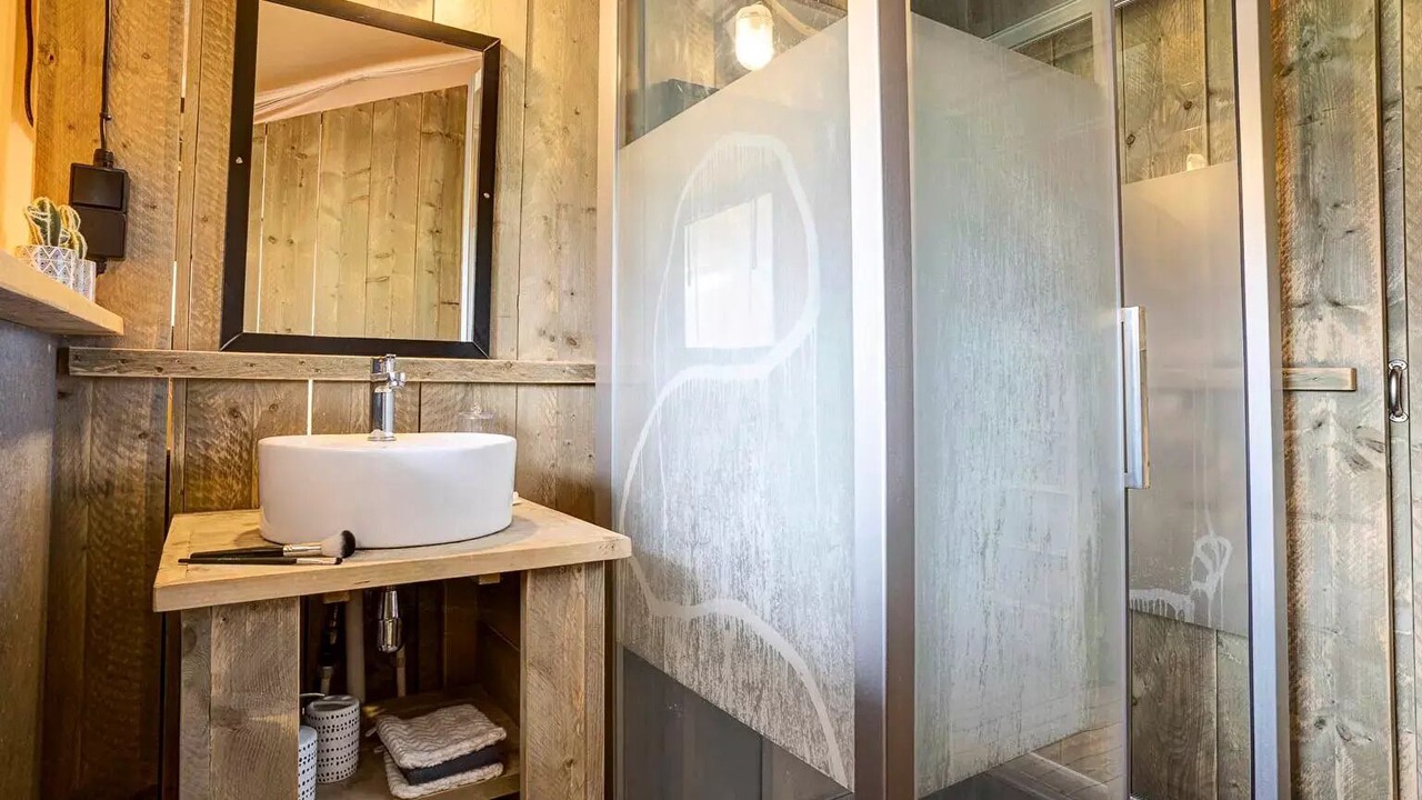 Photo of Bathroom in Boulazac-Isle-Manoire