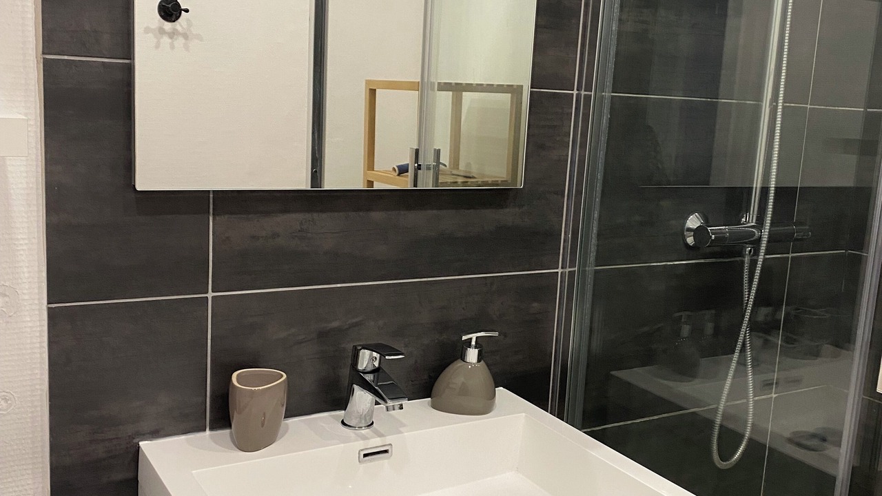 Photo of Bathroom in Jamin