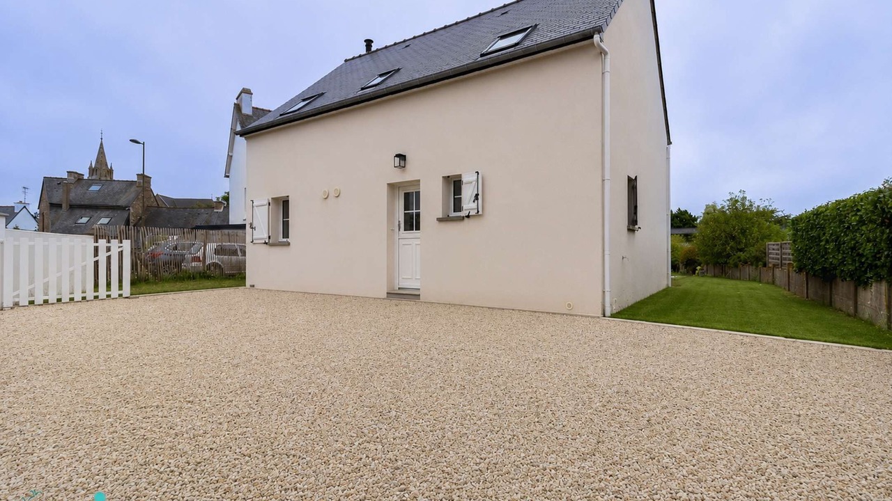 Photo of Outdoor in Plevenon