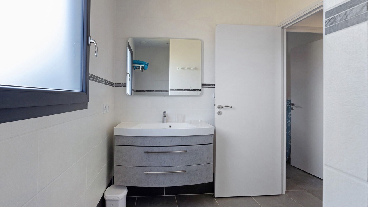 Photo of Bathroom in Plougrescant
