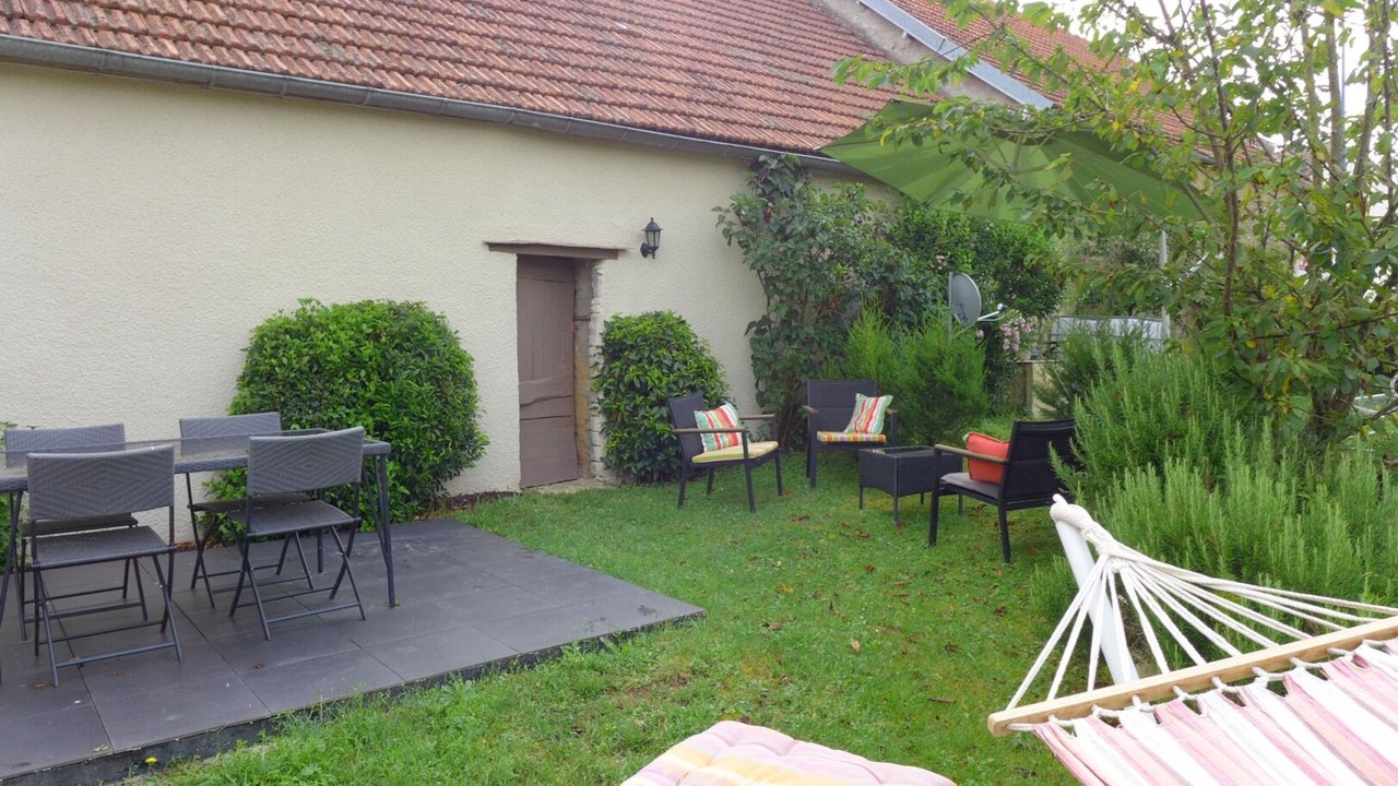 Photo of Outdoor in Bricon