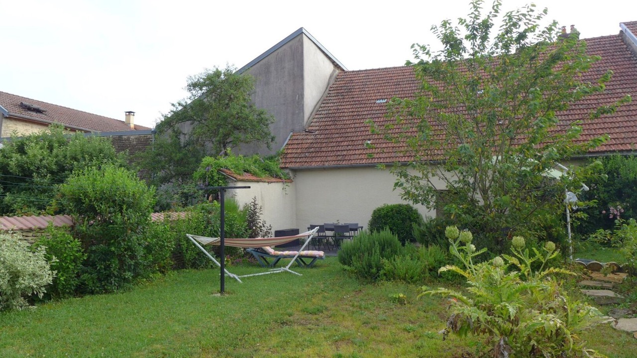 Photo of Outdoor in Bricon