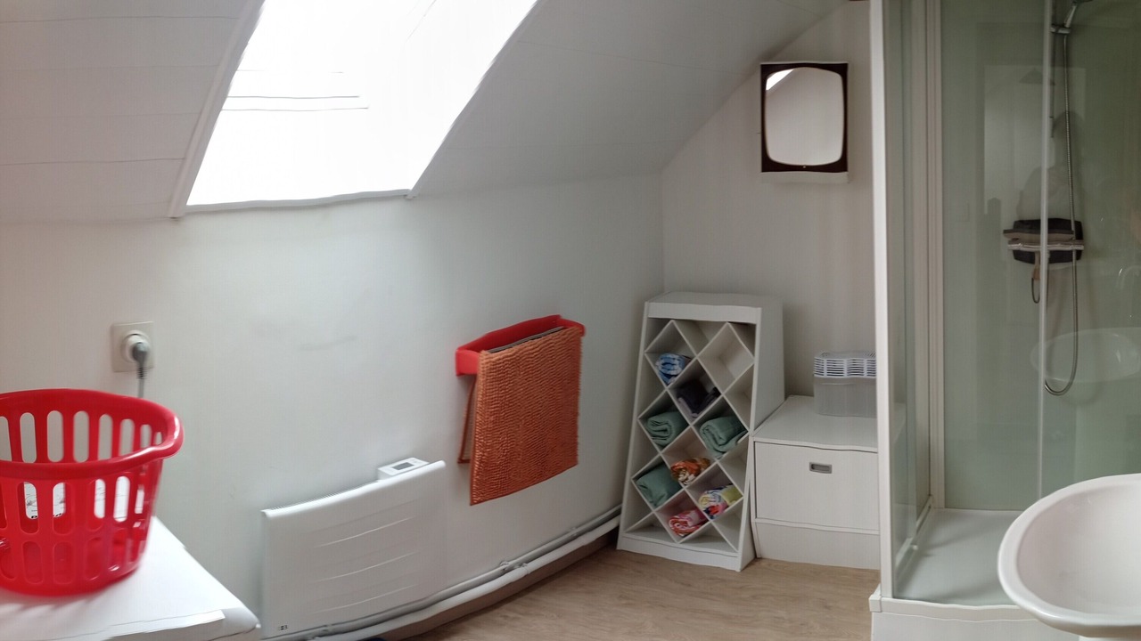 Photo of Bathroom in Broyes