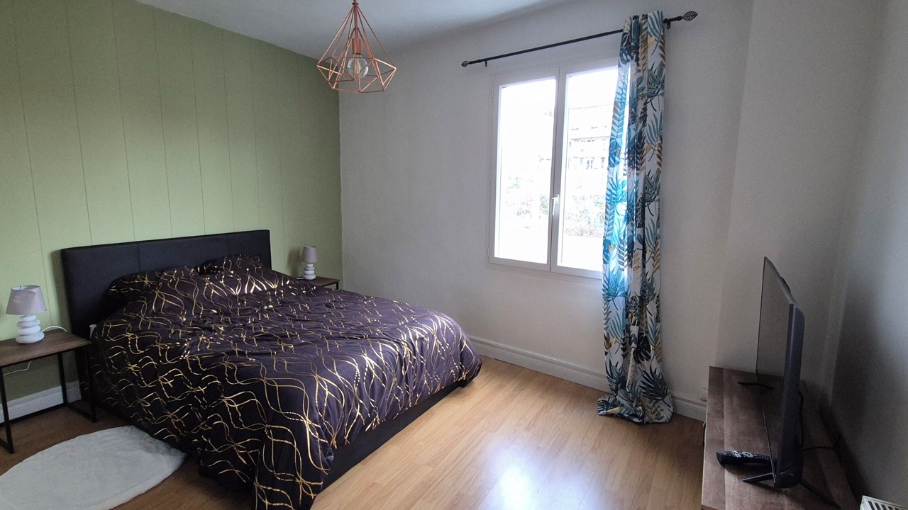 Photo of Bedroom in Perigueux
