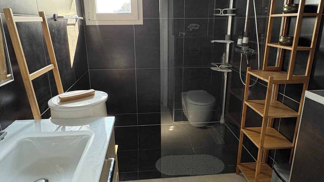 Photo of Bathroom in Evian-les-Bains
