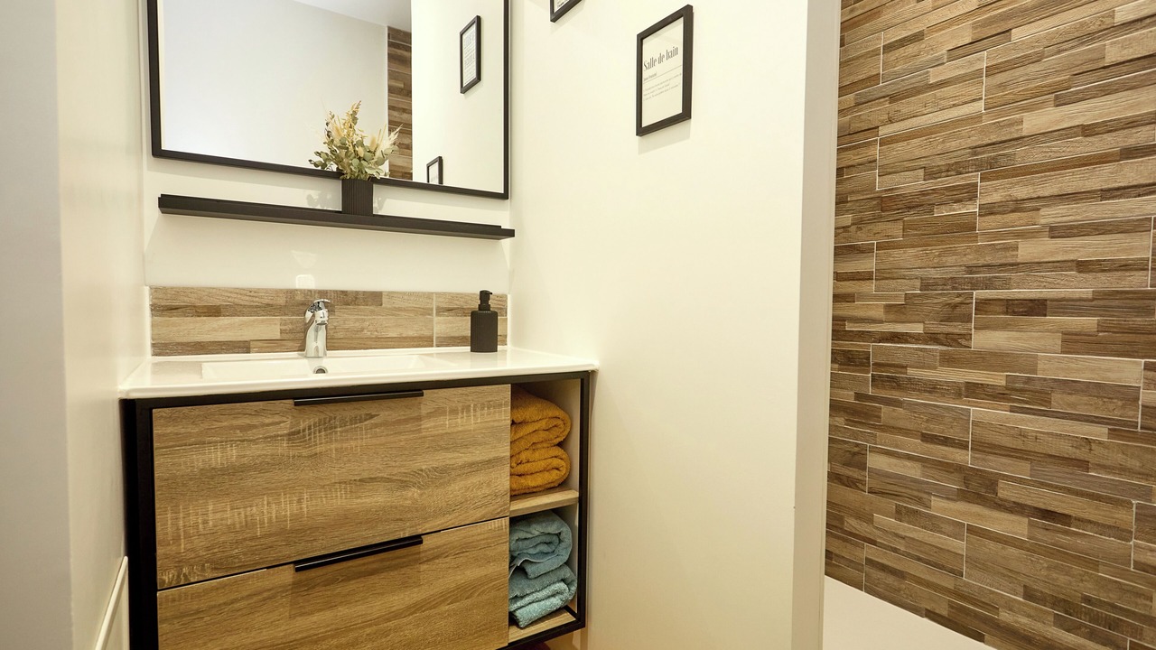 Photo of Bathroom in Bonnard