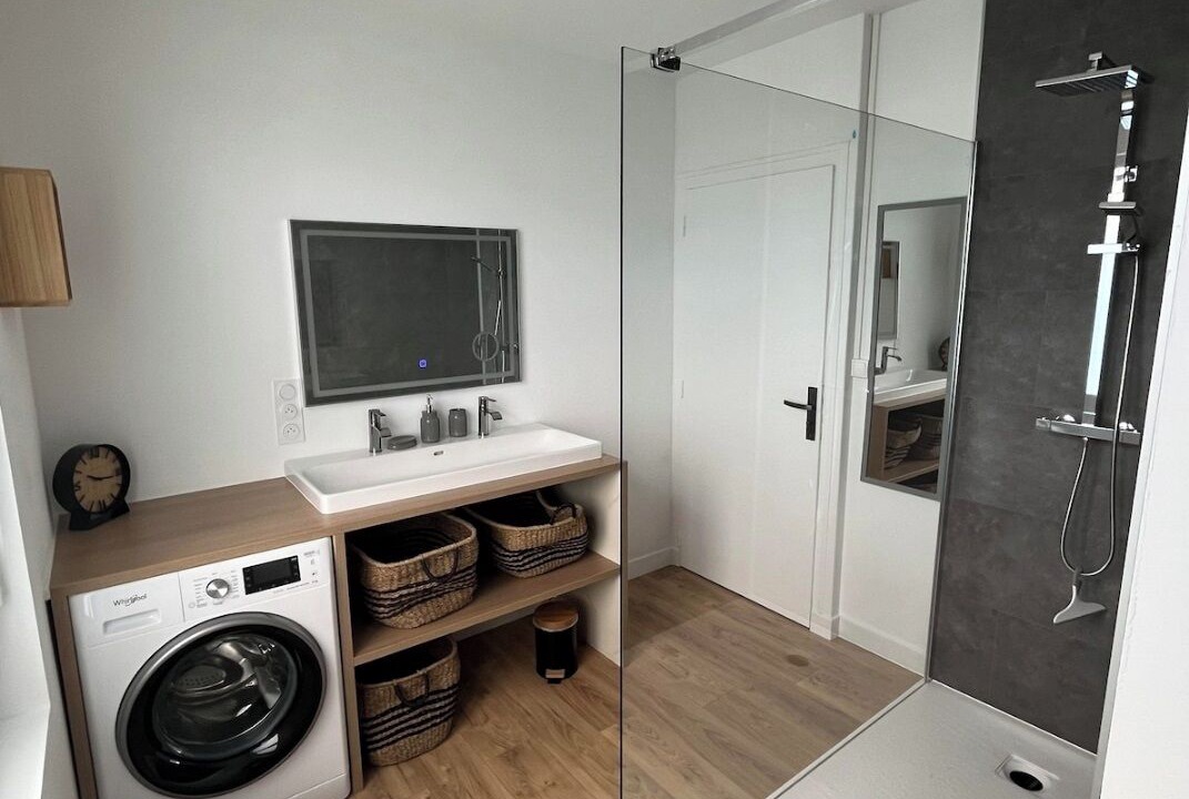 Photo of Bathroom in Quessoy