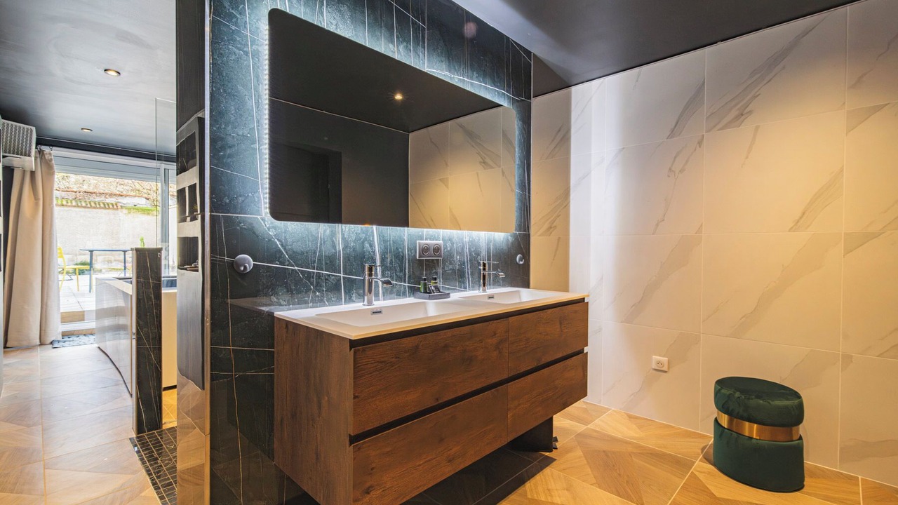 Photo of Bathroom in Reims