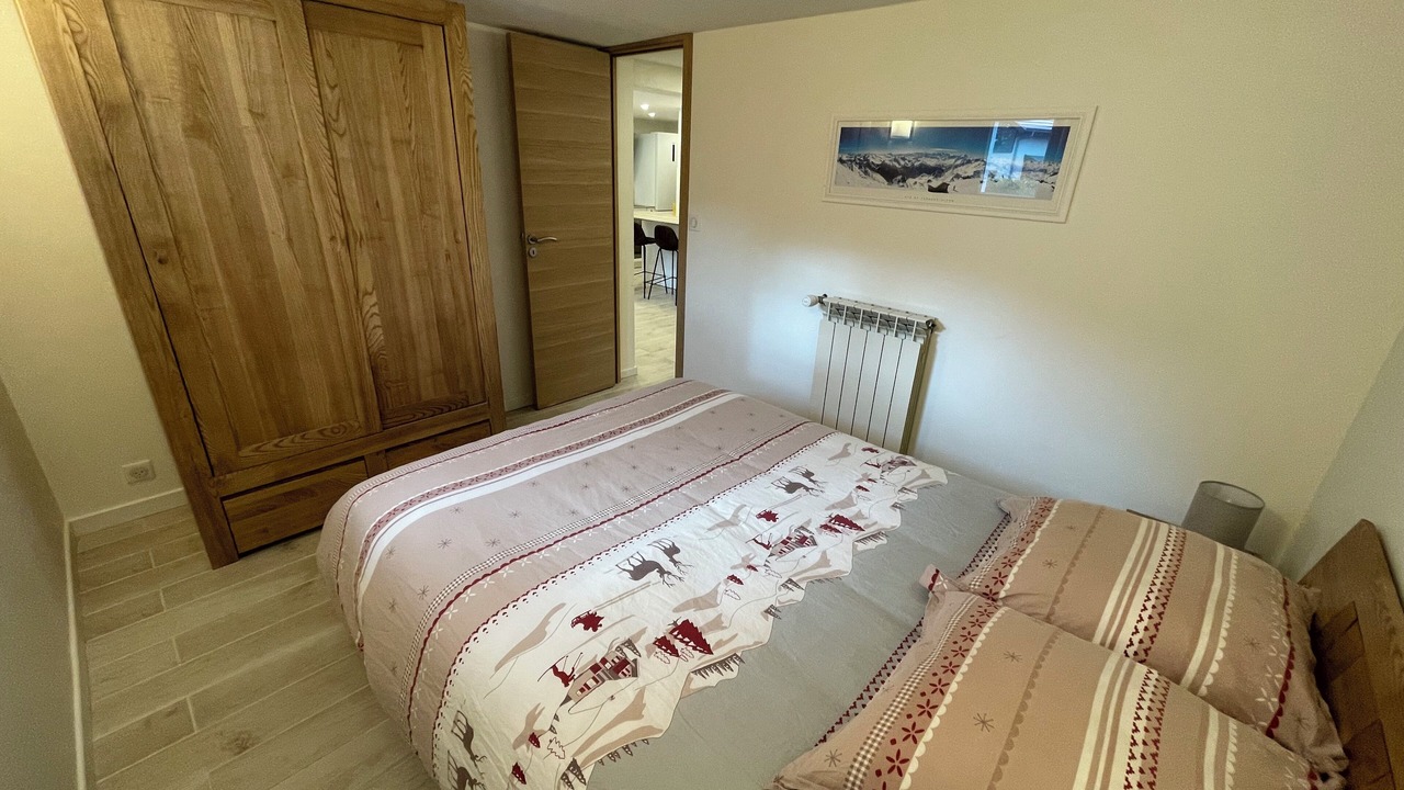 Photo of Bedroom in Duingt