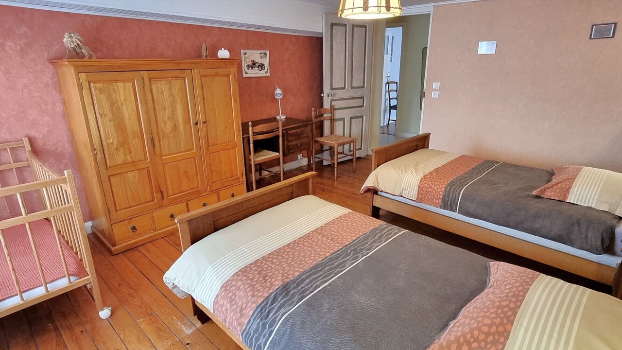 Photo of Bedroom in Repaix