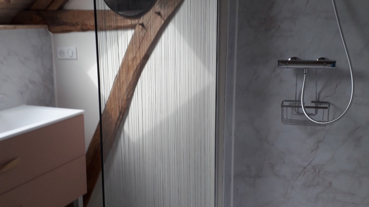 Photo of Bathroom in Eaux-Puiseaux