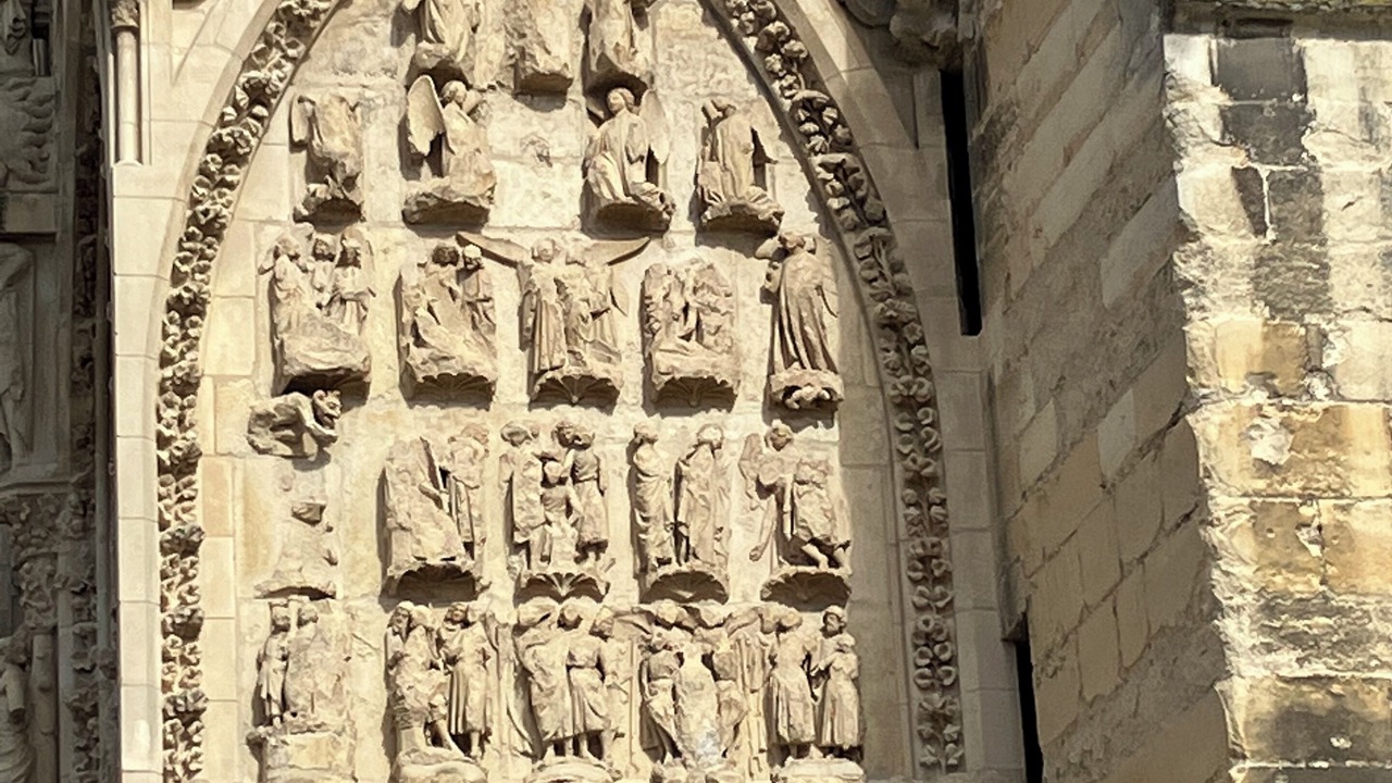 Photo of Others in Montreuil-sur-Barse