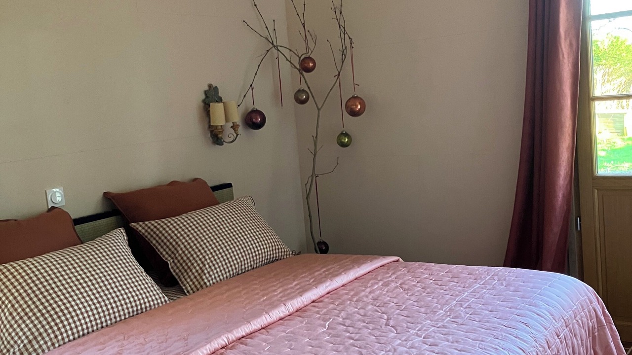Photo of Bedroom in Montreuil-sur-Barse