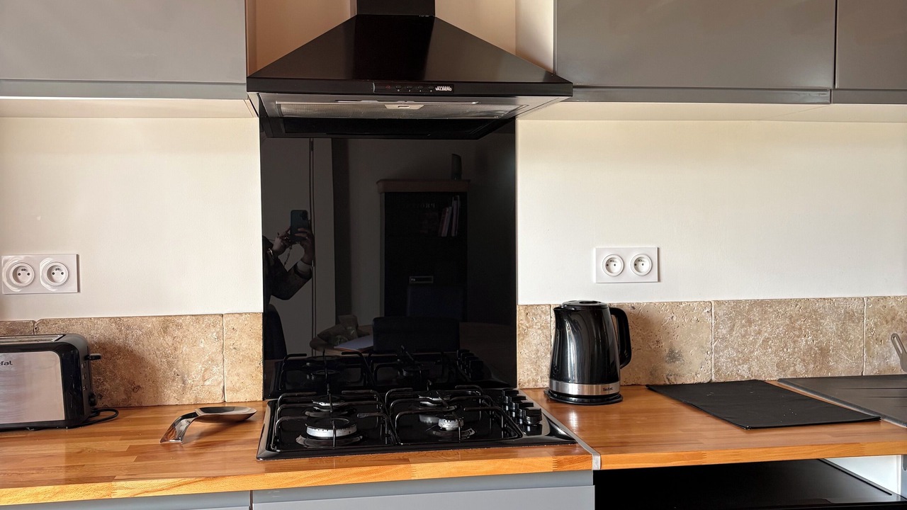 Photo of Kitchen in Saint Pierre de Mezoargues