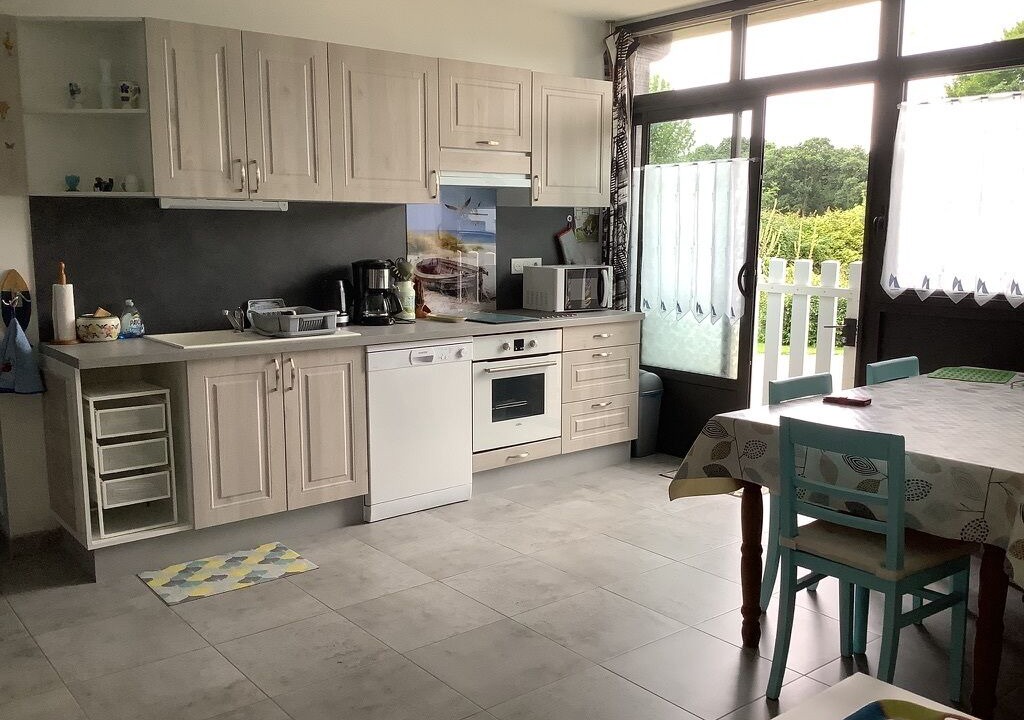 Photo of Kitchen in Pommerit-le-Vicomte