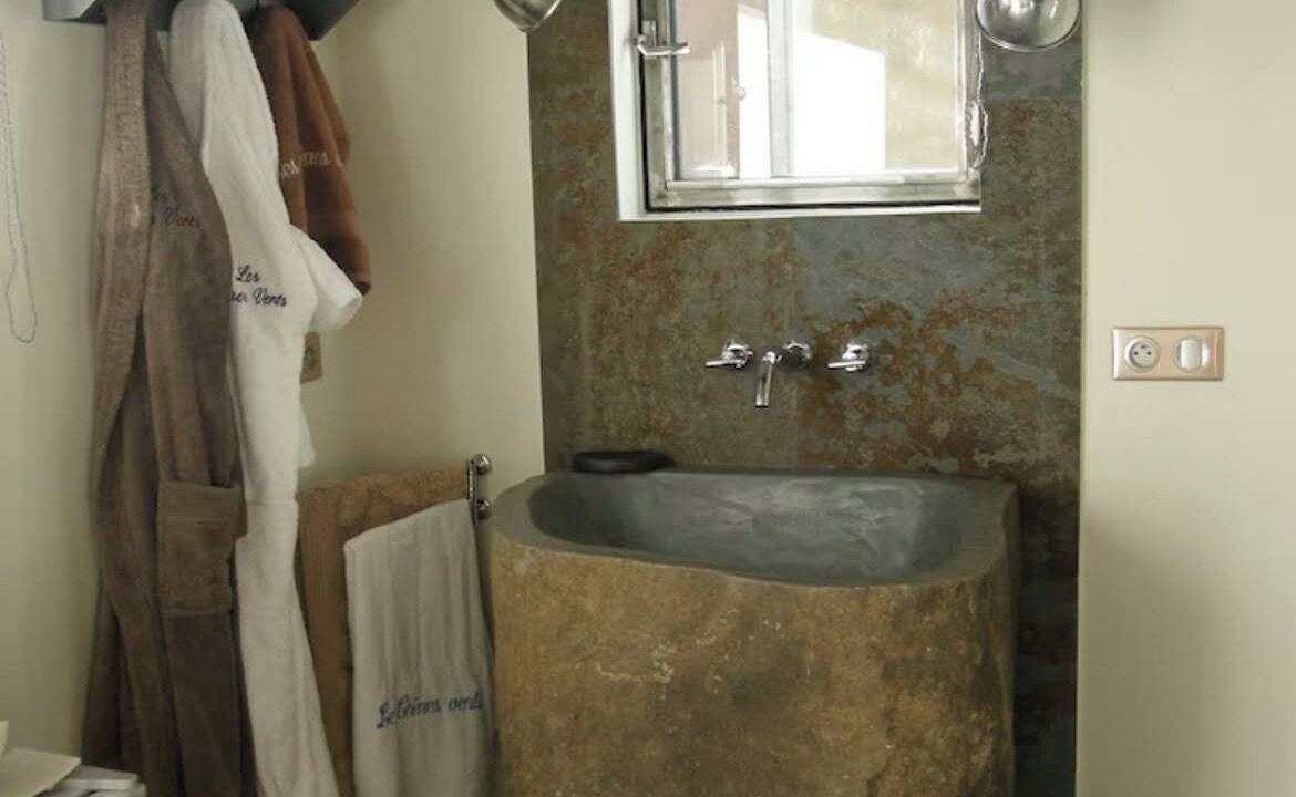 Photo of Bathroom in Le Beausset