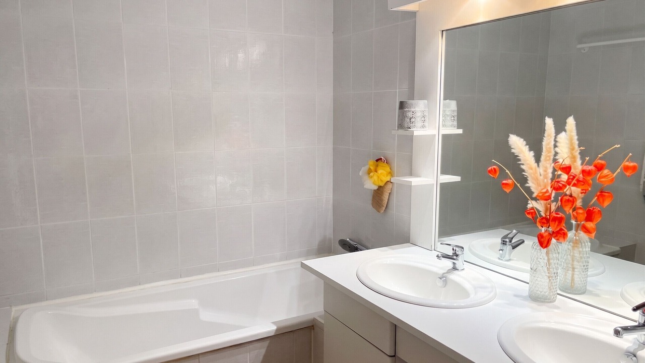 Photo of Bathroom in Pouzauges