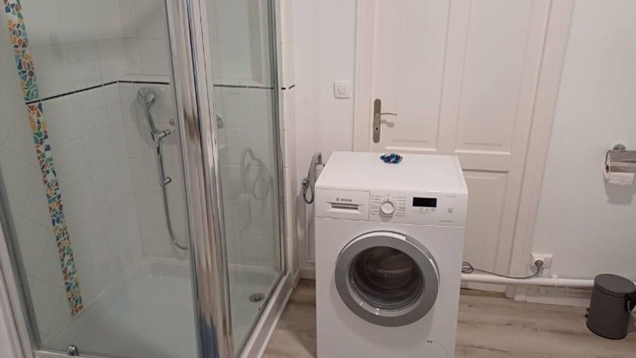 Photo of Bathroom in Saint-Dizier