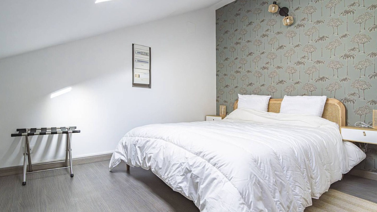 Photo of Bedroom in Reims City Centre