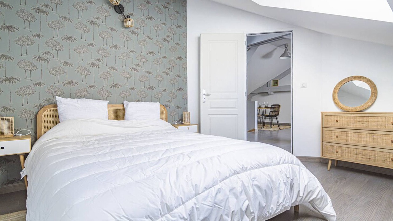 Photo of Bedroom in Reims City Centre