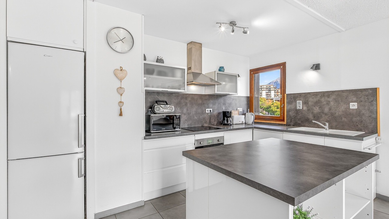 Photo of Kitchen in Embrun