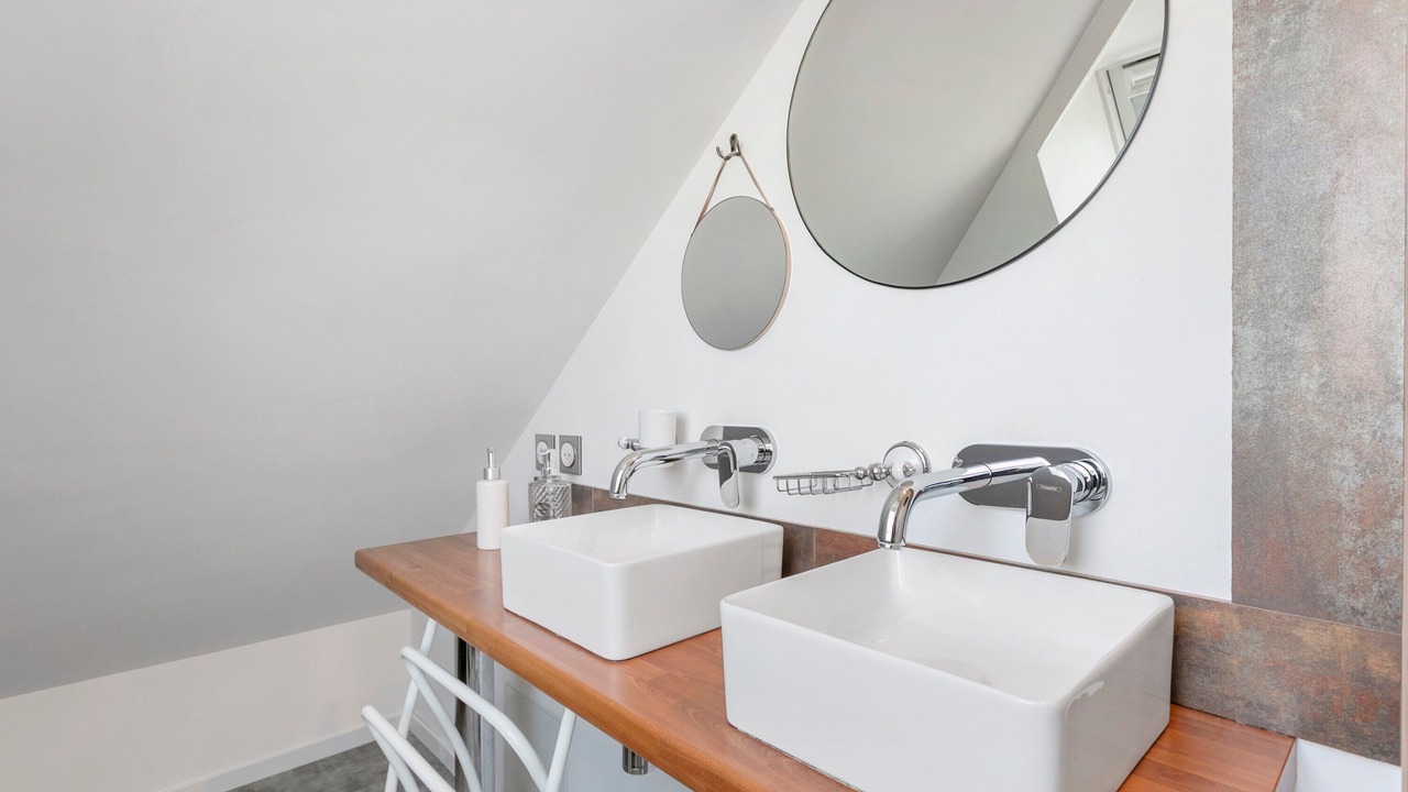 Photo of Bathroom in Etables-sur-Mer