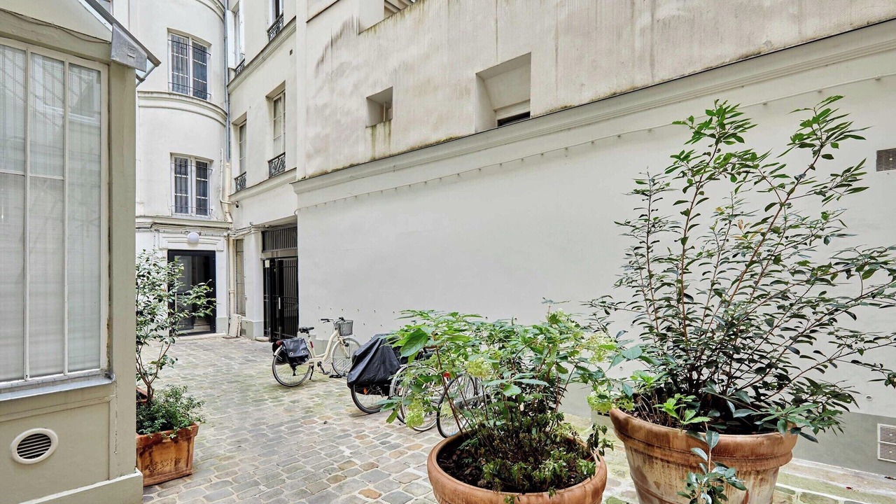 Photo of Others in Paris City Center