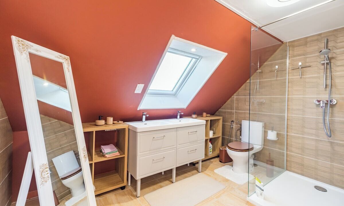 Photo of Bathroom in Begard