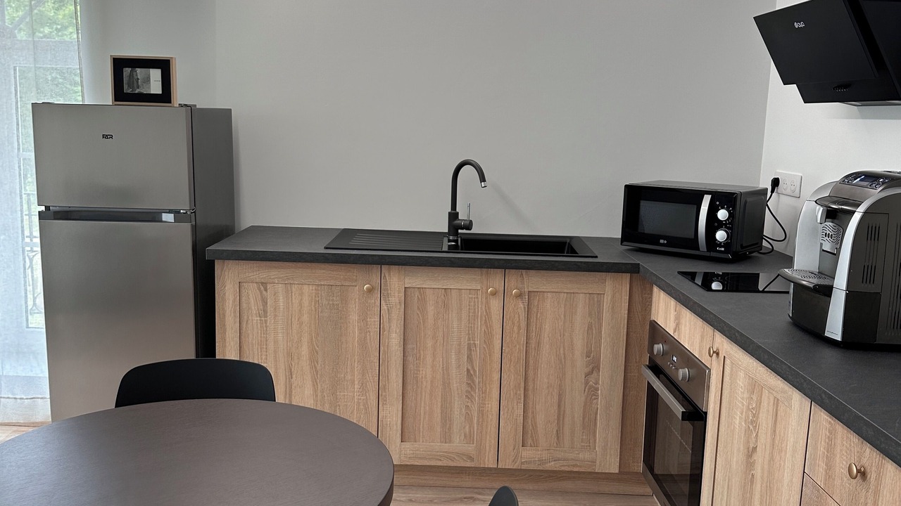 Photo of Kitchen in Villeneuve-l'Archeveque