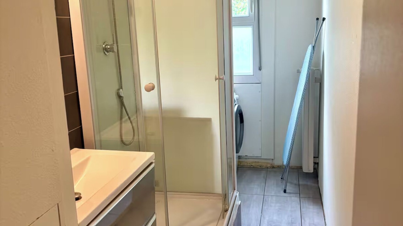 Photo of Bathroom in Troyes