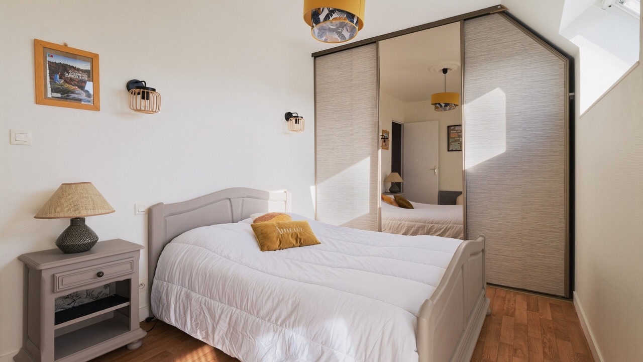 Photo of Bedroom in Neant-sur-Yvel