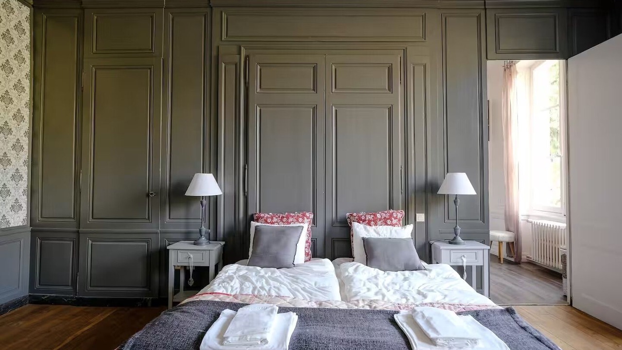 Photo of Bedroom in Isle-sur-Marne