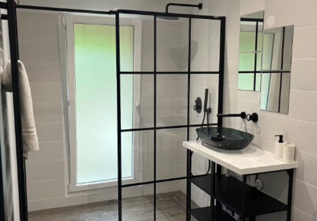 Photo of Bathroom in Sainte-Croix-Du-Mont