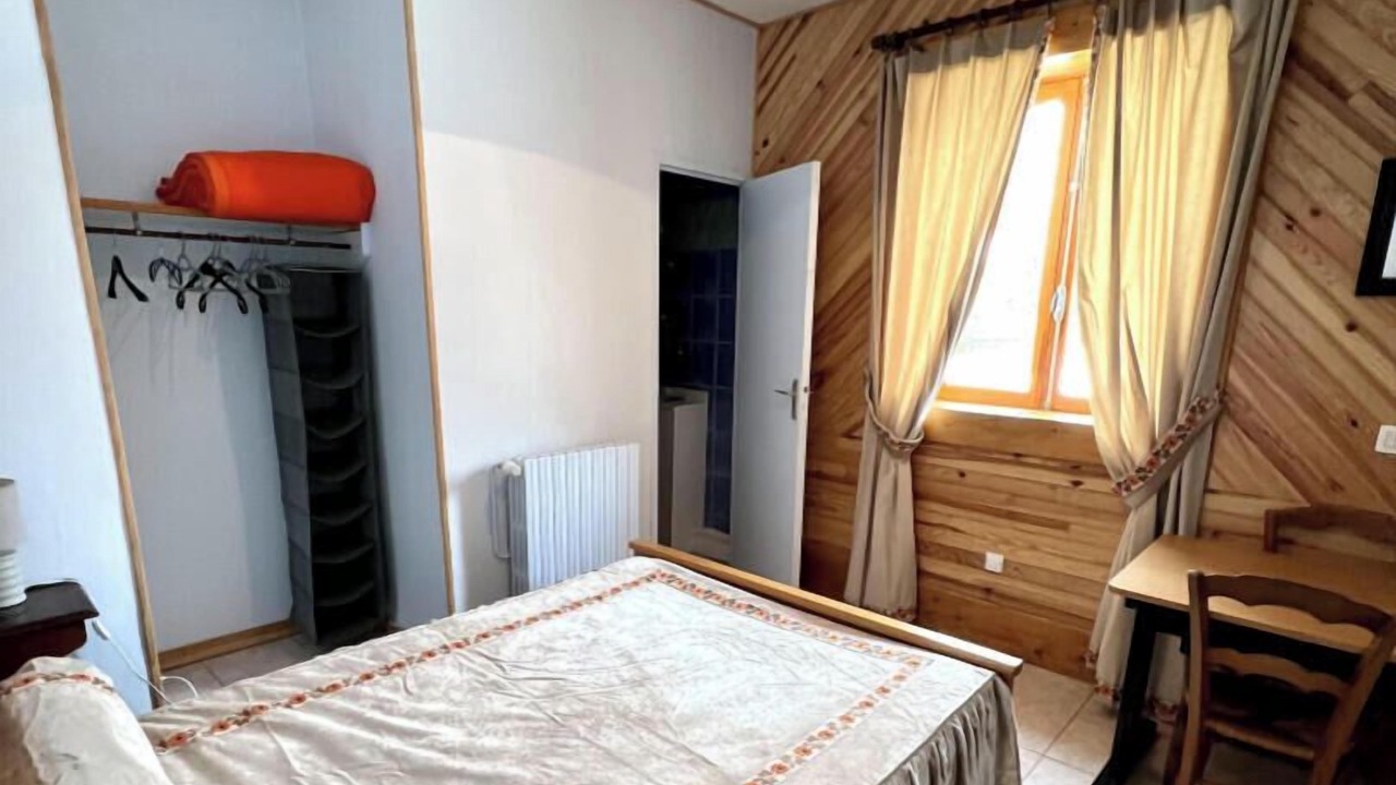 Photo of Bedroom in Camurac
