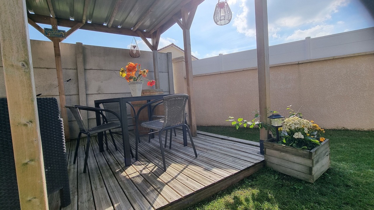 Photo of Outdoor in Chaintrix-Bierges