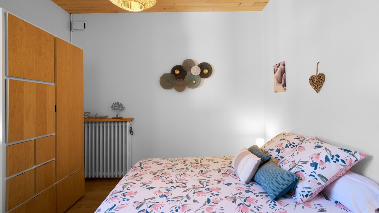 Photo of Bedroom in Eyliac
