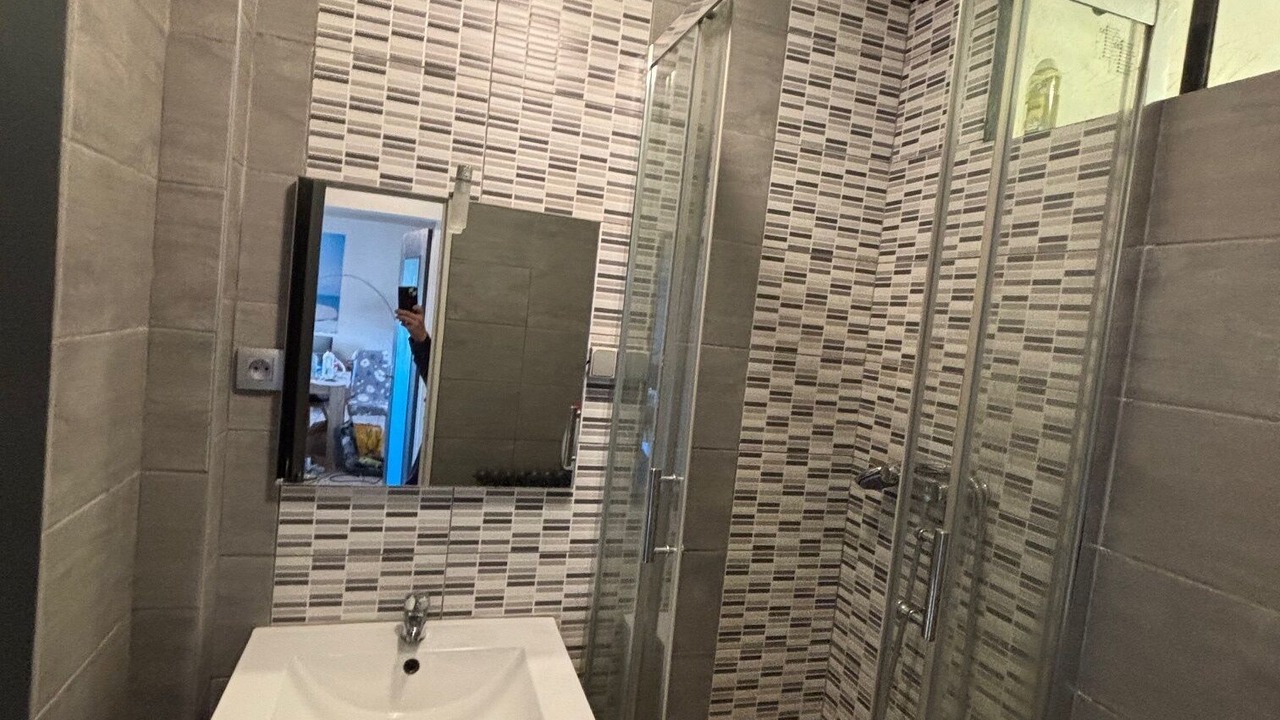 Photo of Bathroom in Rombas