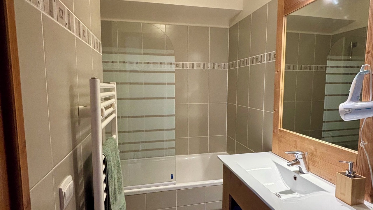 Photo of Bathroom in Les Claux